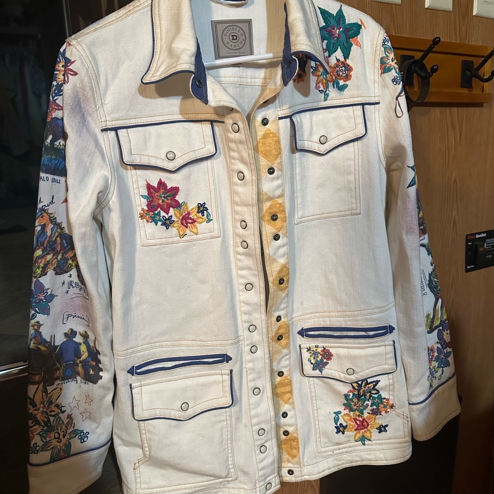 Double D Ranch White Floral West of the Colorado Jean Jacket